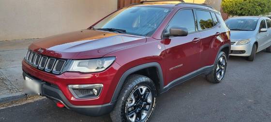 JEEP COMPASS 2.0 16V DIESEL TRAILHAWK 4X4 AUTOMÁTICO JEEP COMPASS 2.0 16V DIESEL TRAILHAWK 4X4 AUTOMÁTICO